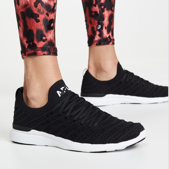 APL Shoes - APL Women's Black Techloom Wave Sneakers Size 9.5